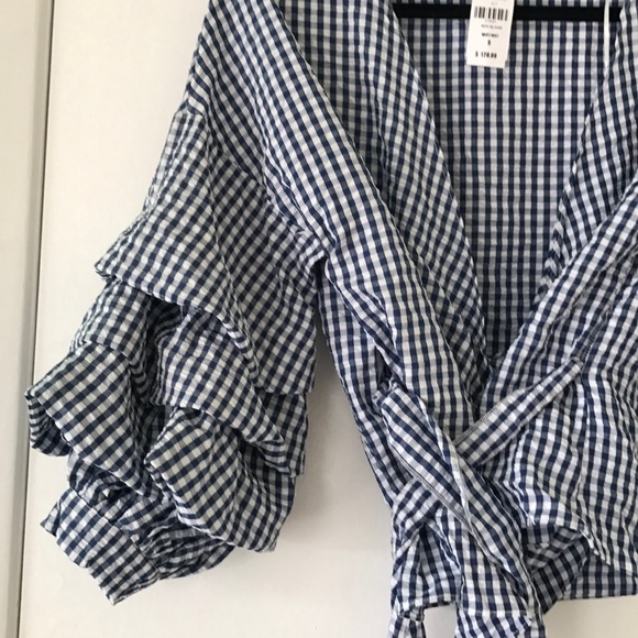LF gingham long sleeve tie top HP🎉🎉🎉 - Picture 4 of 4